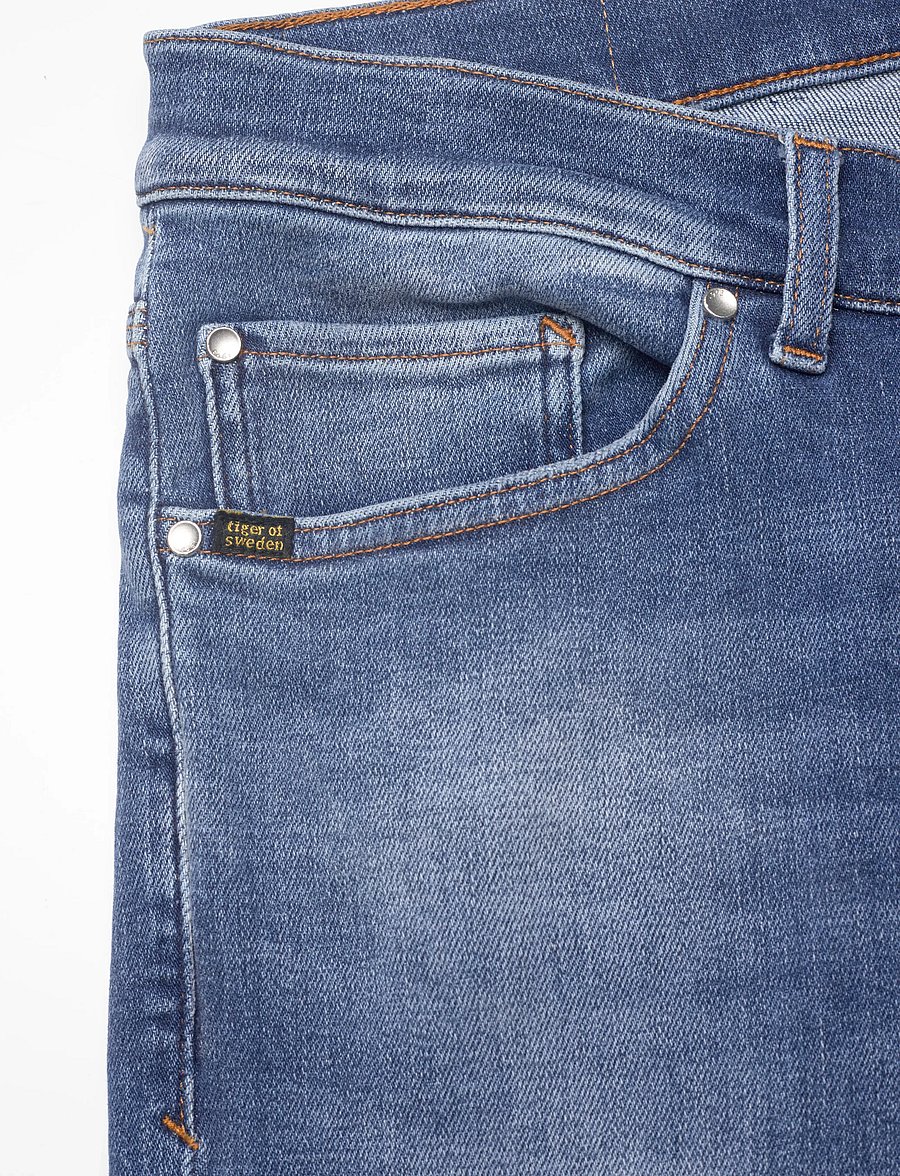 Tiger of Sweden - EVOLVE EVERLASTING - tapered jeans - light blue - 5