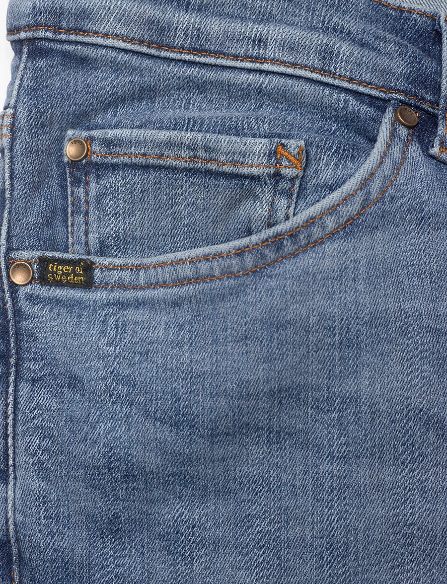 Tiger of Sweden - EVOLVE ABACUS - regular jeans - light blue - 5