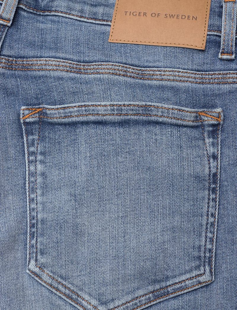 Tiger of Sweden - EVOLVE ABACUS - regular jeans - light blue - 4