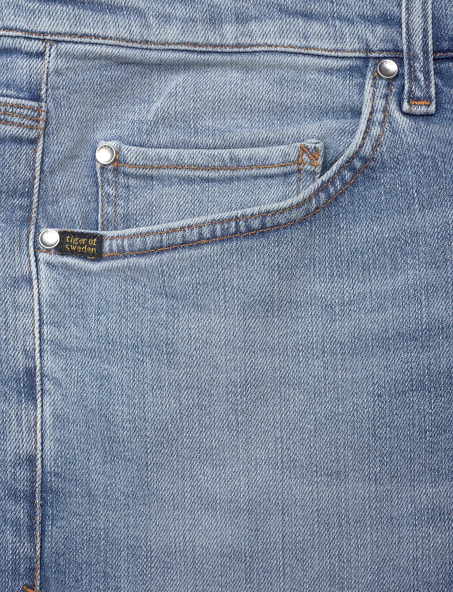 Tiger of Sweden - PISTOLERO STOOP - tapered jeans - light blue - 2