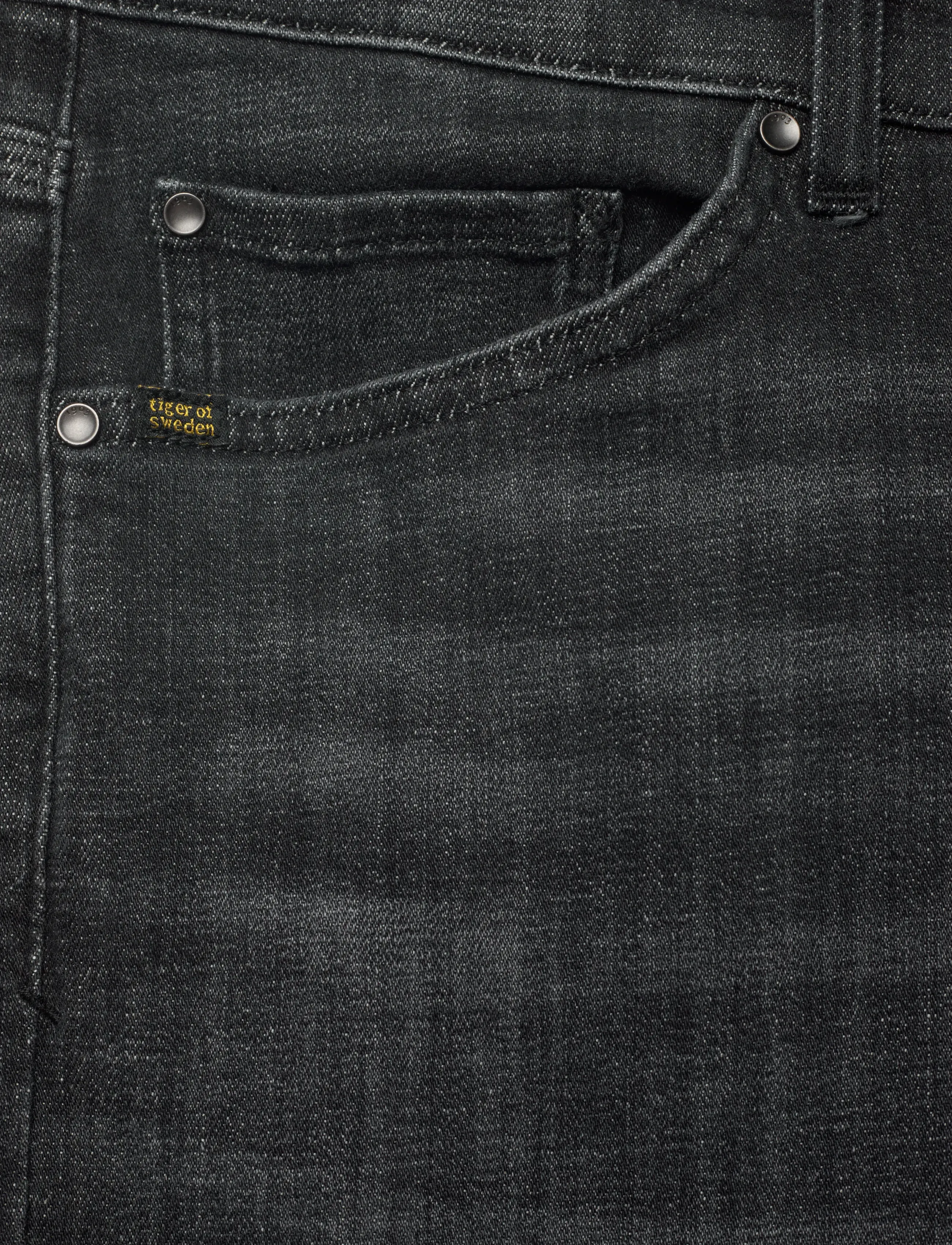 Tiger of Sweden - EVOLVE BRISE - regular jeans - black - 2