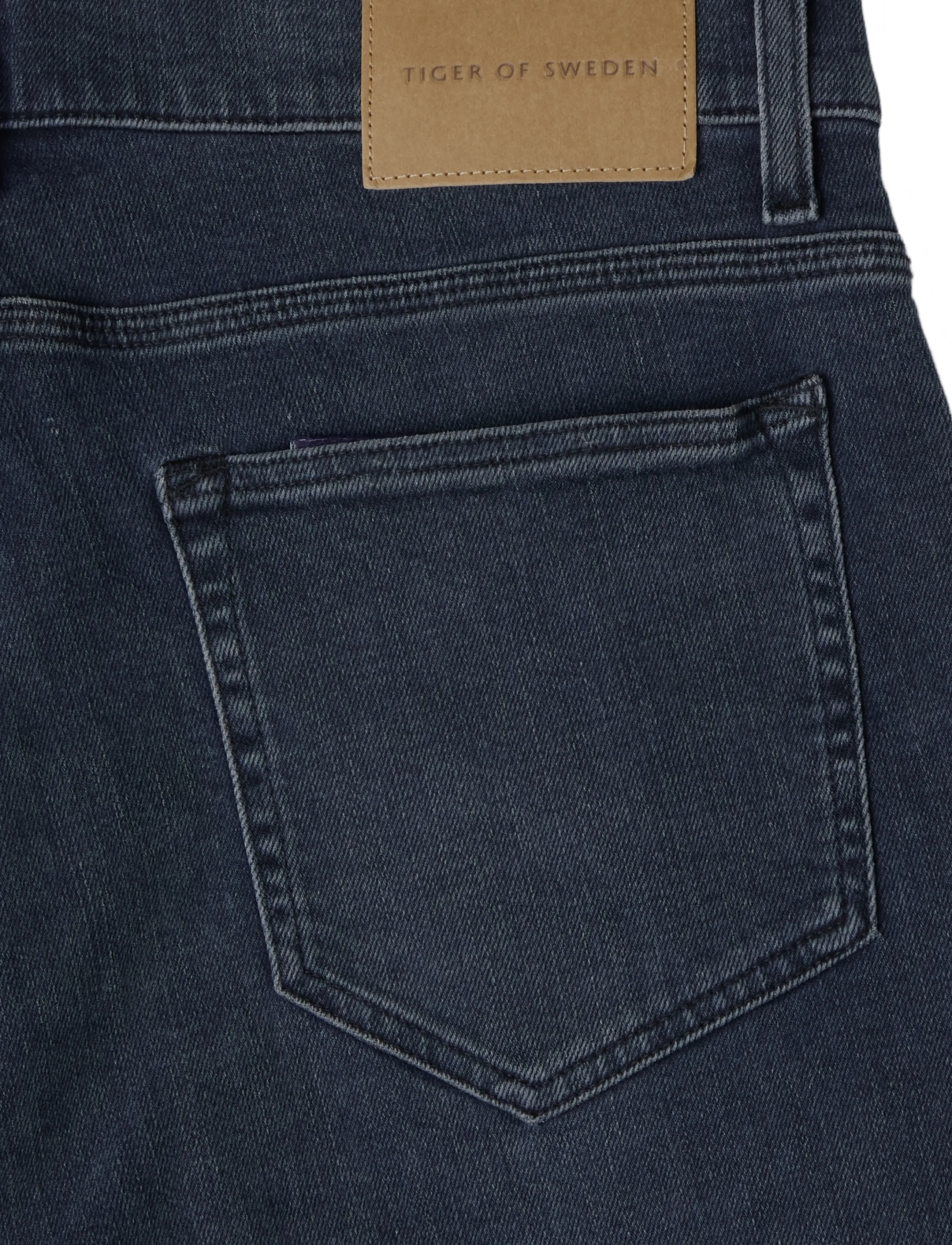 Tiger of Sweden - PISTOLERO SHORE - black blue - 4
