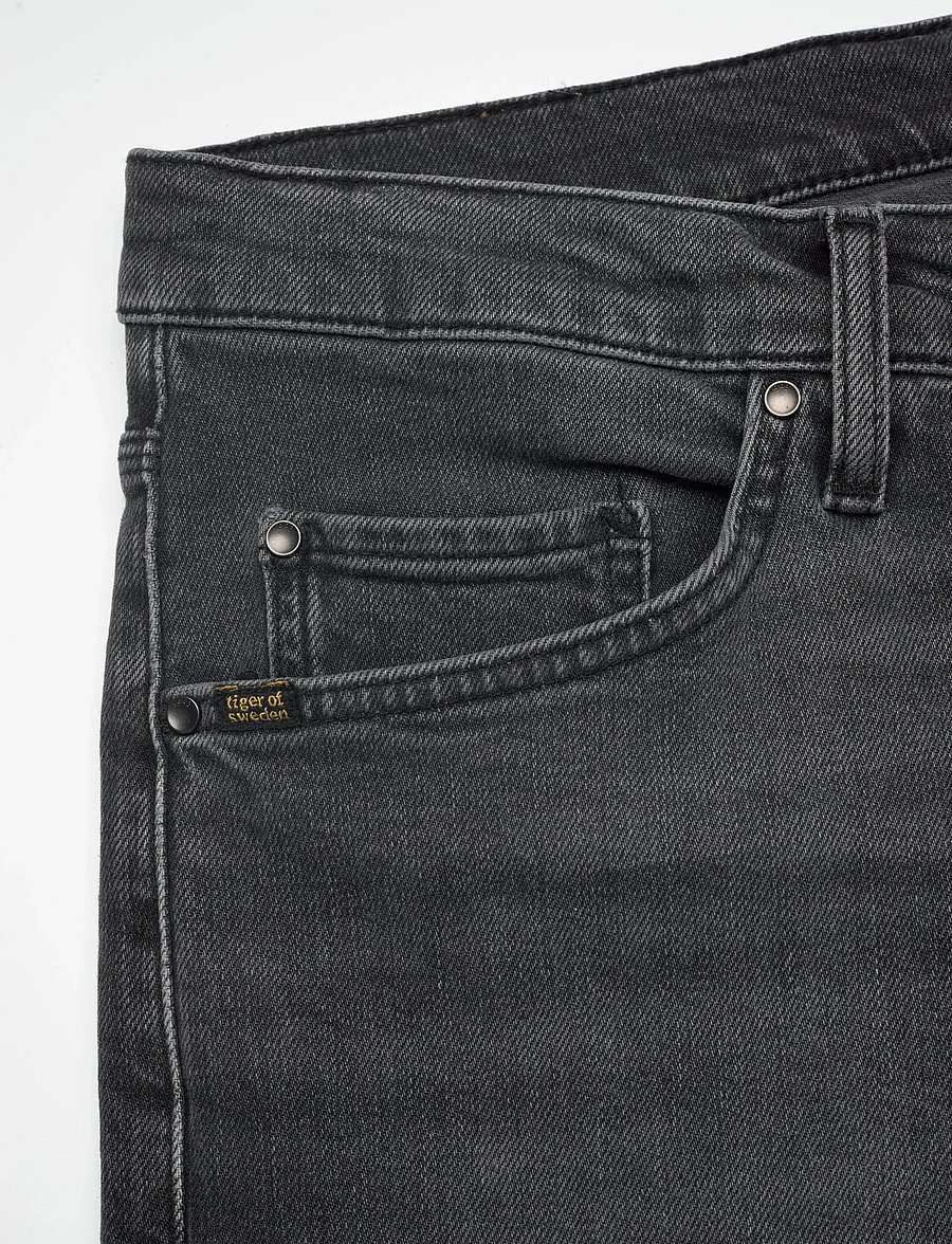 Tiger of Sweden - PISTOLERO ROWAN - tapered jeans - black - 5