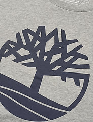 Timberland - KENNEBEC RIVER Tree Logo Short Sleeve Tee MEDIUM GREY HEATHER - short-sleeved t-shirts - medium grey heather - 2