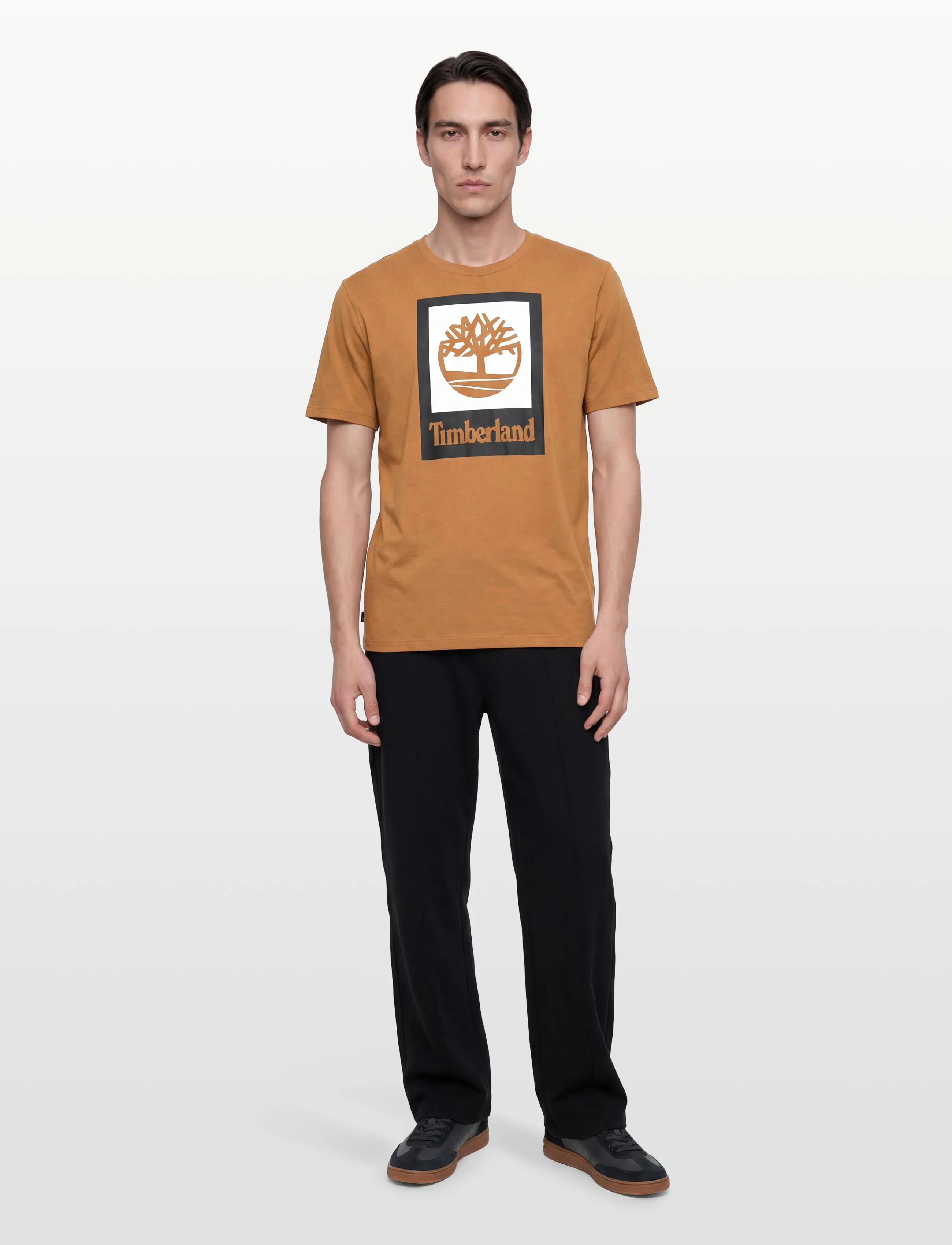 Timberland STACK LOGO Colored Short Sleeve Tee WHEAT BOOT - App deal - MEDIUM BROWN / brown