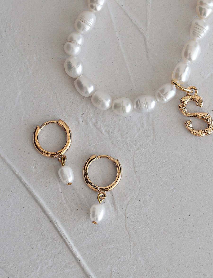 Timi of Sweden - PearlPearl Small Hoop Earrings Stainless Steel - boucles d'oreilles en perles - gold - 2