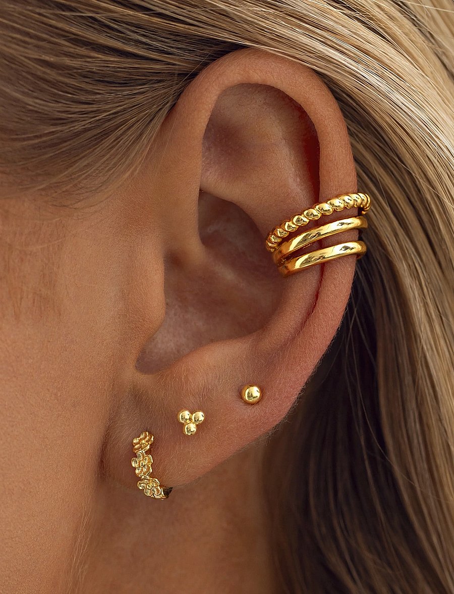 Timi of Sweden - Lupine - Flower Huggie Earrings - gold - 0