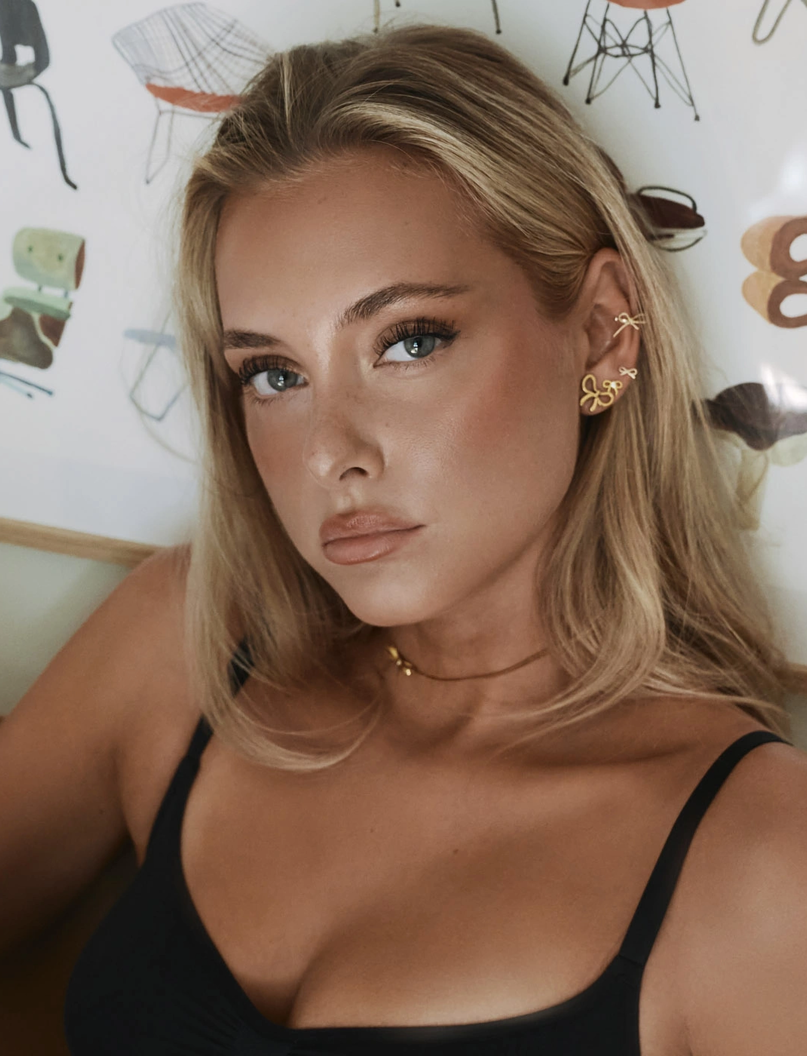 Timi of Sweden - Juliette - Small Bow Stud Earrings - studs örhängen - gold - 3