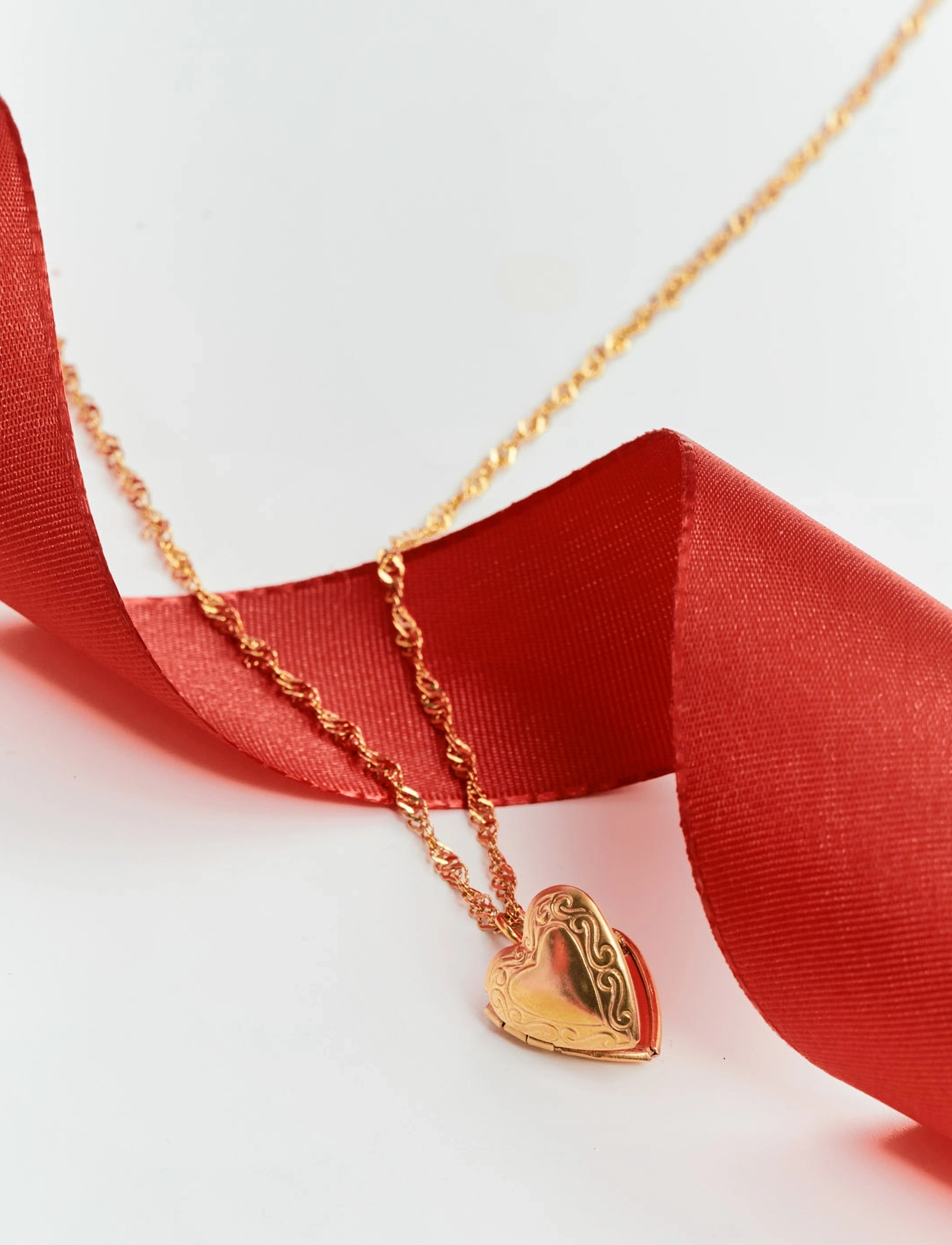 Timi of Sweden Vera Heart Locket Necklace Stainless Steel halsband dam – bild 3