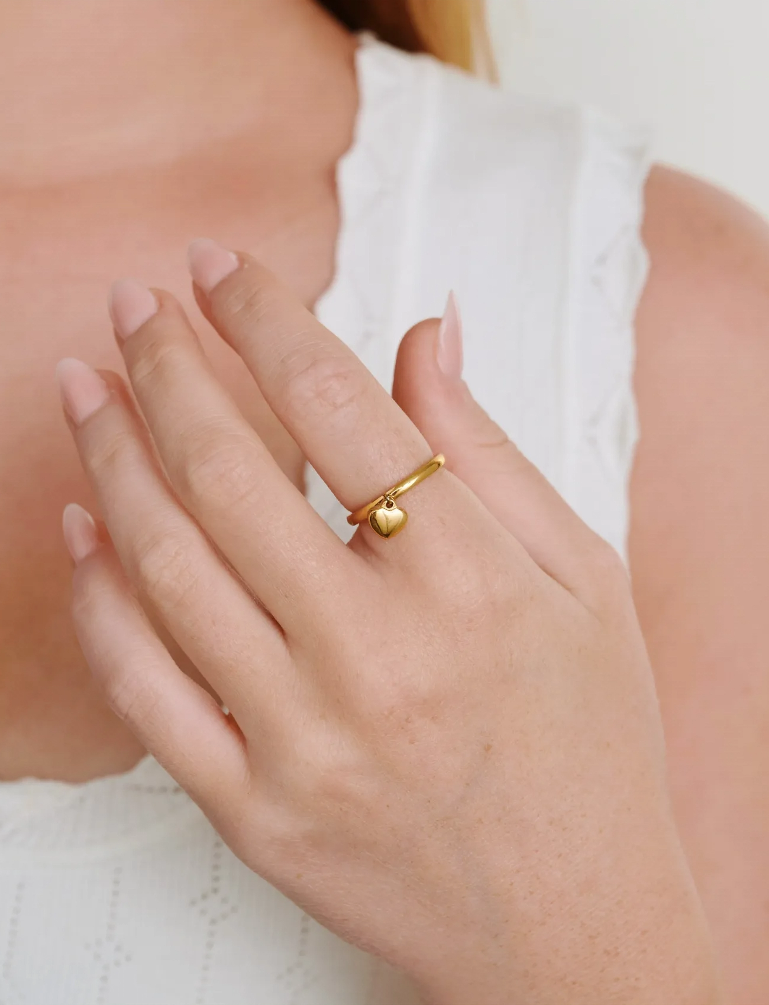 Timi of Sweden Iselin Heart Ring Stainless Steel, 55, Jewellery, Gold - Rings, Frauen