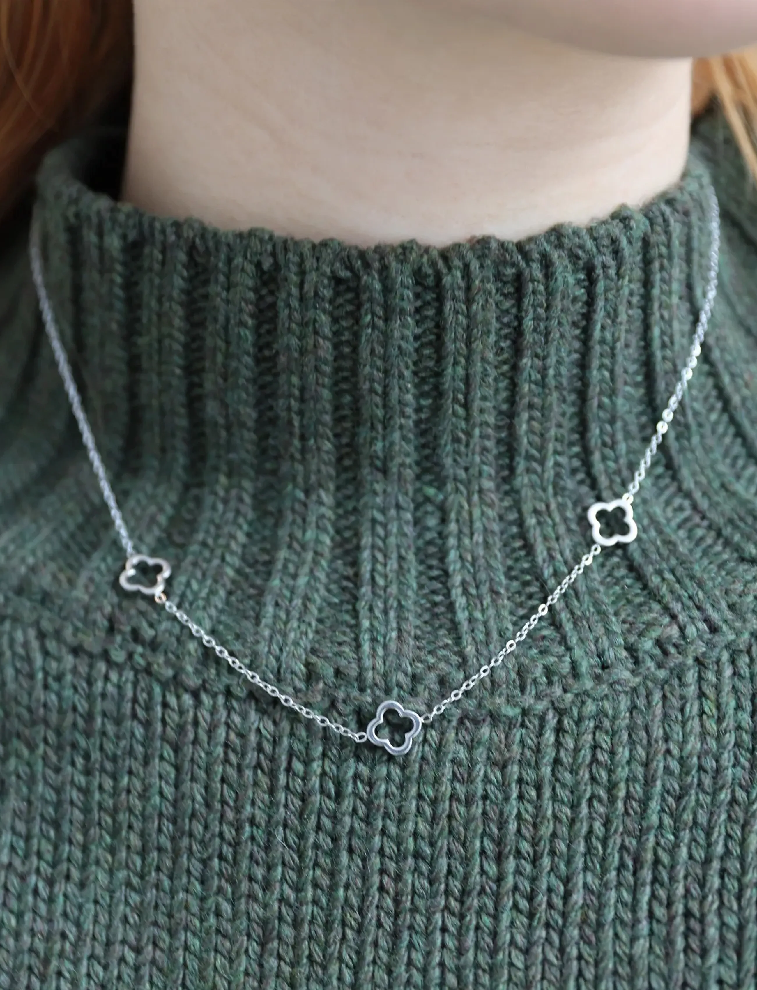 Timi of Sweden Jenna - Clover Necklace Stainless Steel, One Size 40 cm, Silver, Halskæder > Smukke Halskæder, Dame
