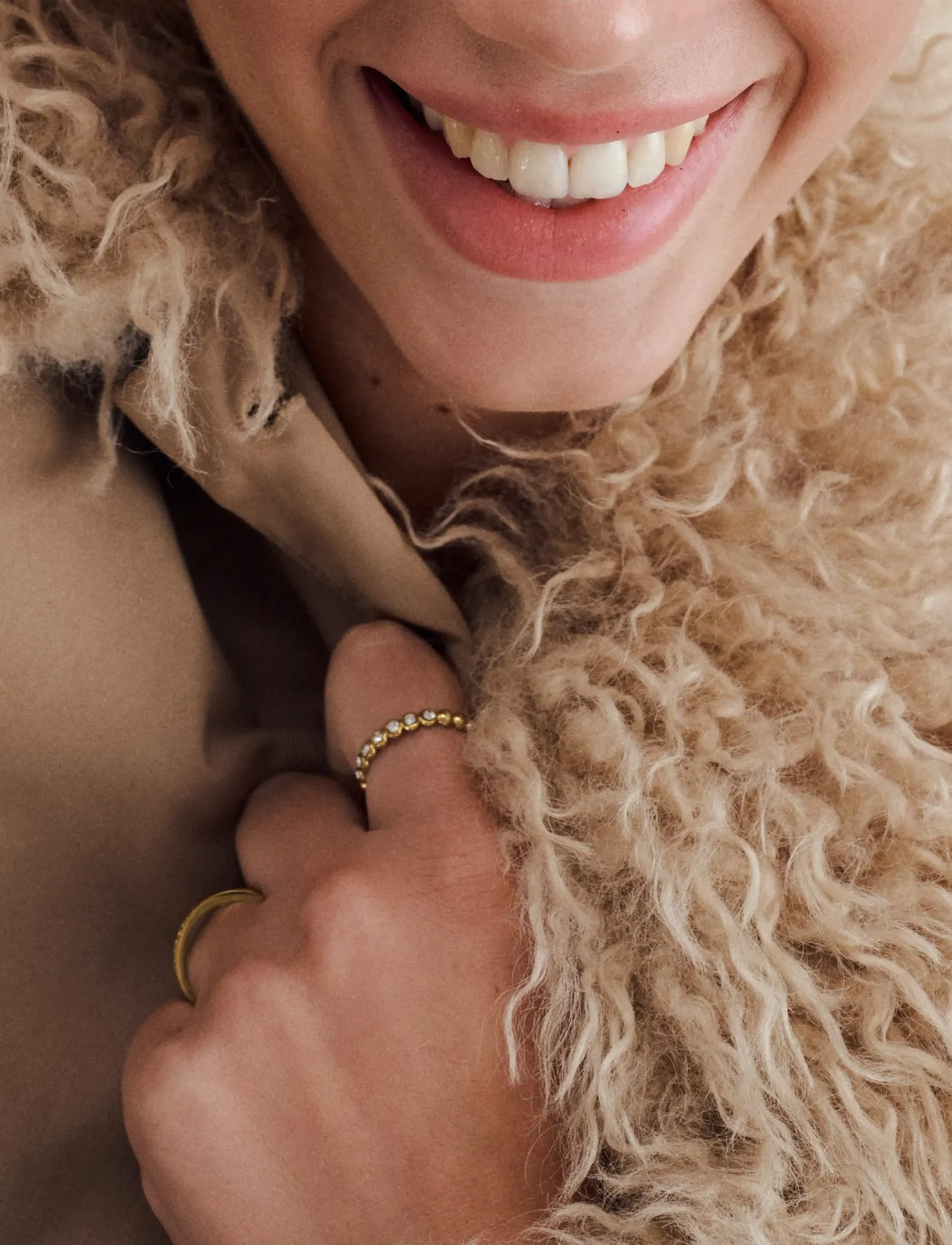 Timi of Sweden Pernilla - Crystal Ring Stainless Steel - Naistele - GOLD / gold