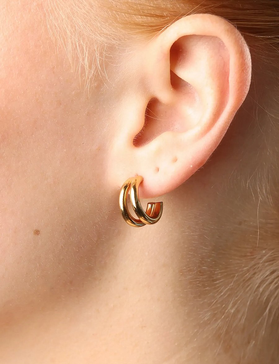 Timi of Sweden - Heylin - Double Hoop Earrings Stainless Steel - kreolen - gold - 0