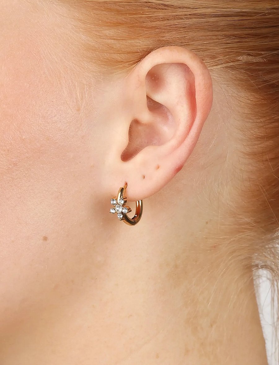 Timi of Sweden - Helia - Crystal Hoop Earrings Stainless Steel - rõngad - gold - 0