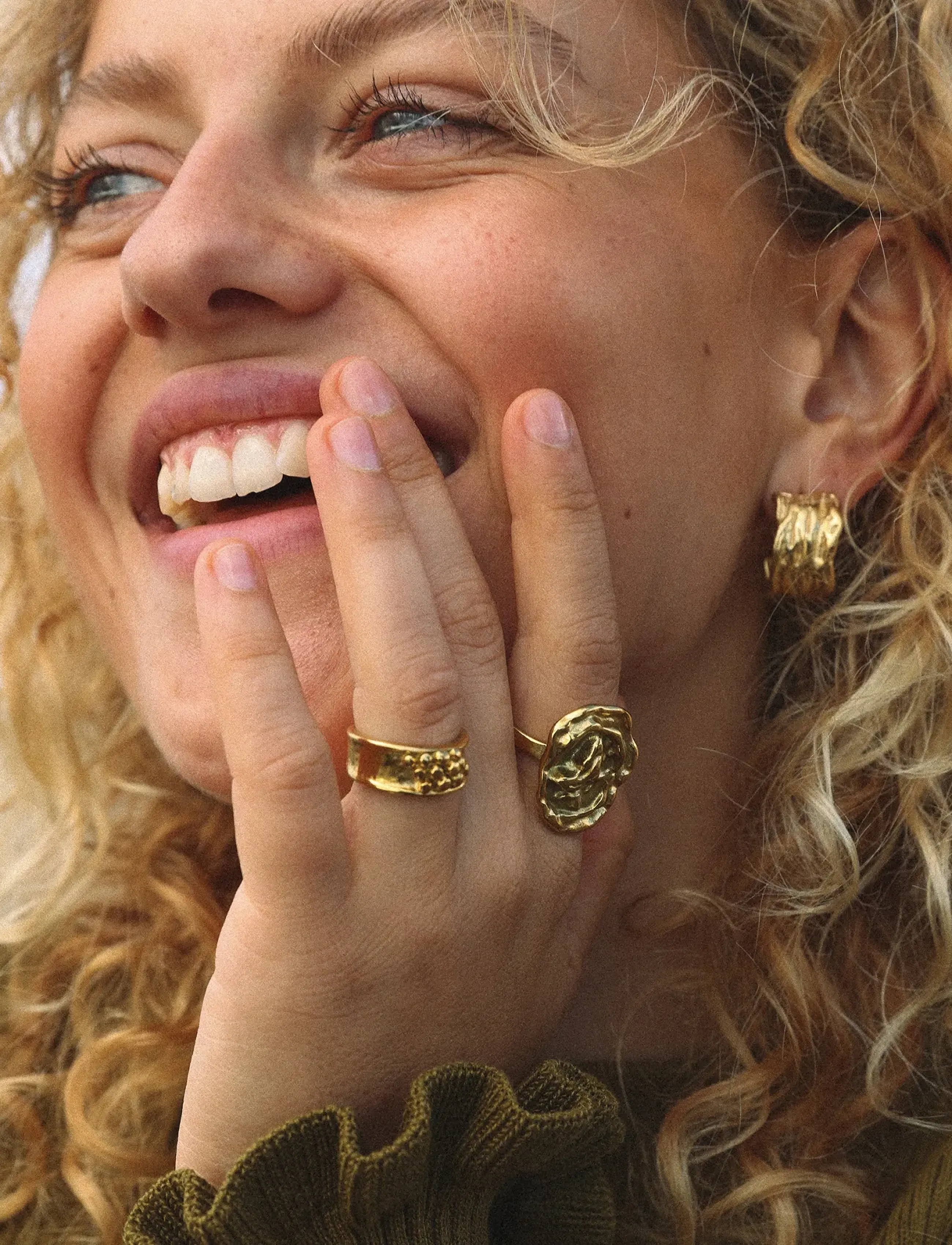 Timi of Sweden - Magela - Organic Earrings Stainless Steel - kreolen - gold - 0