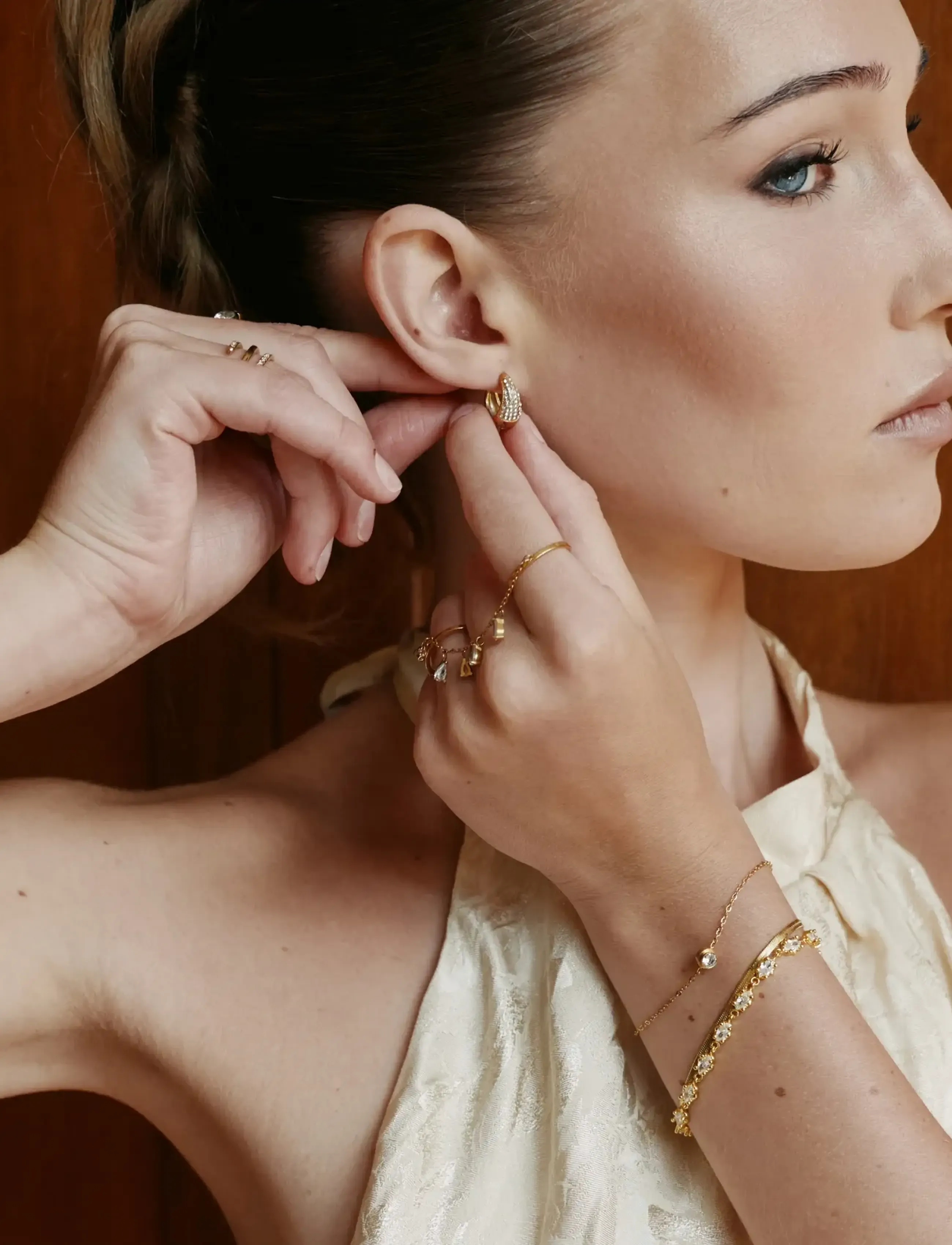 Timi of Sweden - Sunniva - Pavé Hoop Earrings - hoops - gold - 0