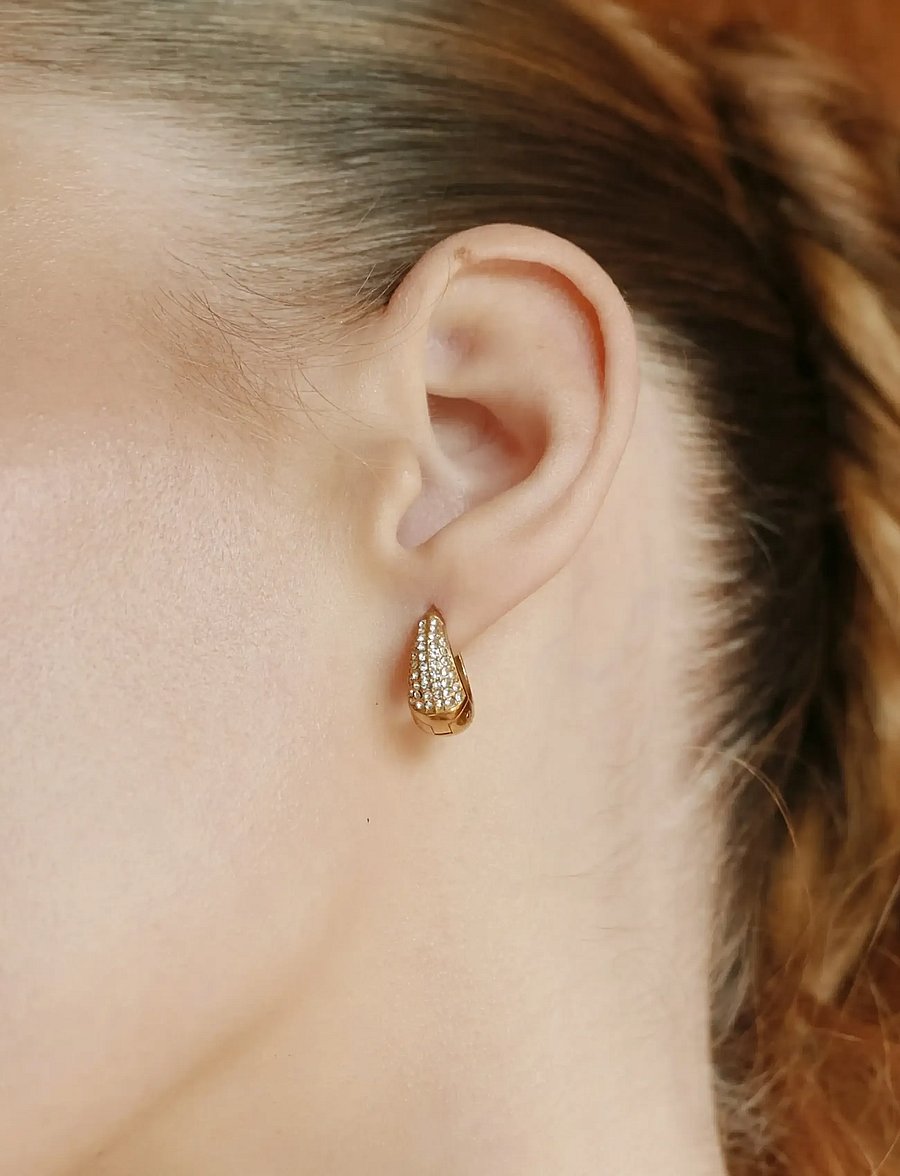 Timi of Sweden - Sunniva - Pavé Hoop Earrings - kreolen - gold - 2