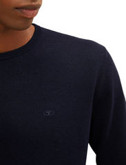Tom Tailor - basic crew neck sweater - alhaisimmat hinnat - knitted navy melange - 3