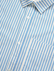 Tom Tailor - relaxed stripe shirt - kasdienio stiliaus marškiniai - sky blue off white stripe - 3