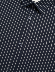 Tom Tailor - relaxed stripe shirt - casual skjortor - navy off white stripe - 3
