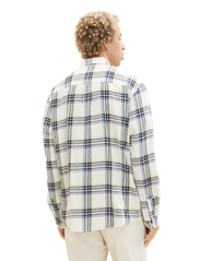 Tom Tailor - relaxed chec - casual hemden - wool white black blue check - 3