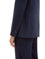 Tom Tailor - pinstripe blazer - festkläder till outletpriser - navy pinstripe - 5