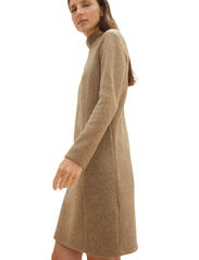 Tom Tailor - cosy rib dress - knitted dresses - doeskin melange - 2