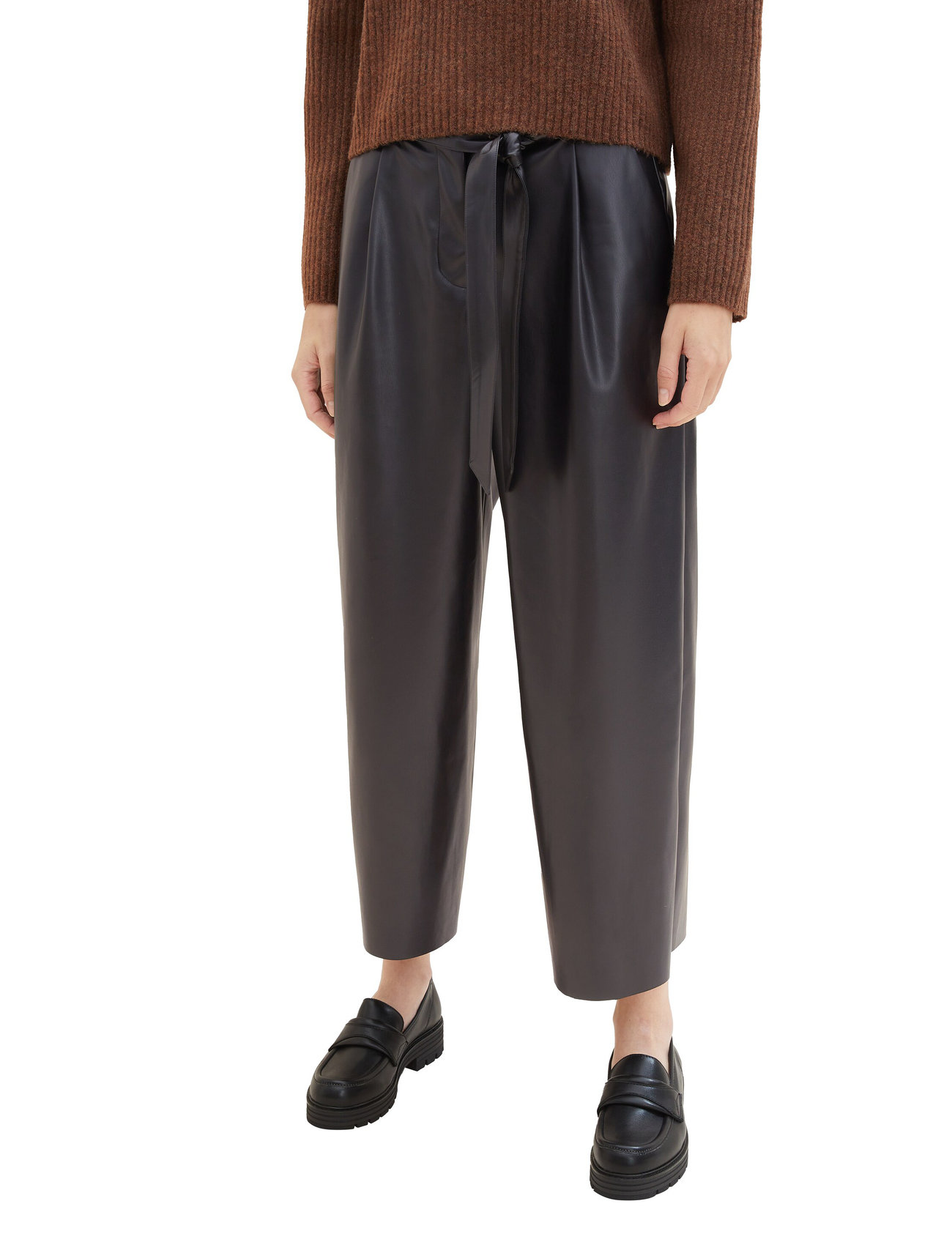 Tom Tailor - pants culotte PU - party wear at outlet prices - deep black - 1