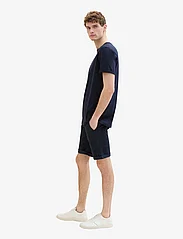 Tom Tailor - slim chino shorts - najniższe ceny - sky captain blue - 4