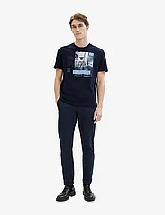 Tom Tailor - photoprint t-shirt - de laveste prisene - sky captain blue - 5