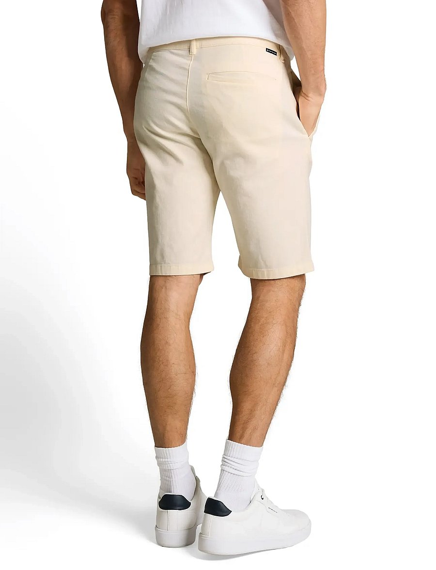Tom Tailor - slim chino shorts - chinos shorts - gardenia white - 2