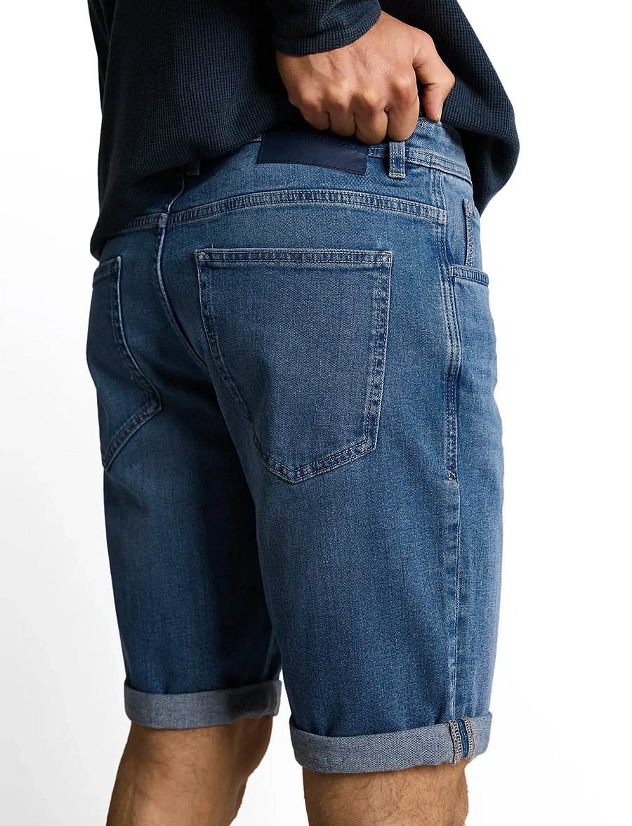 Tom Tailor - TTJOSH REGULAR SHORTS - jeans shorts - mid stone bright blue denim - 4