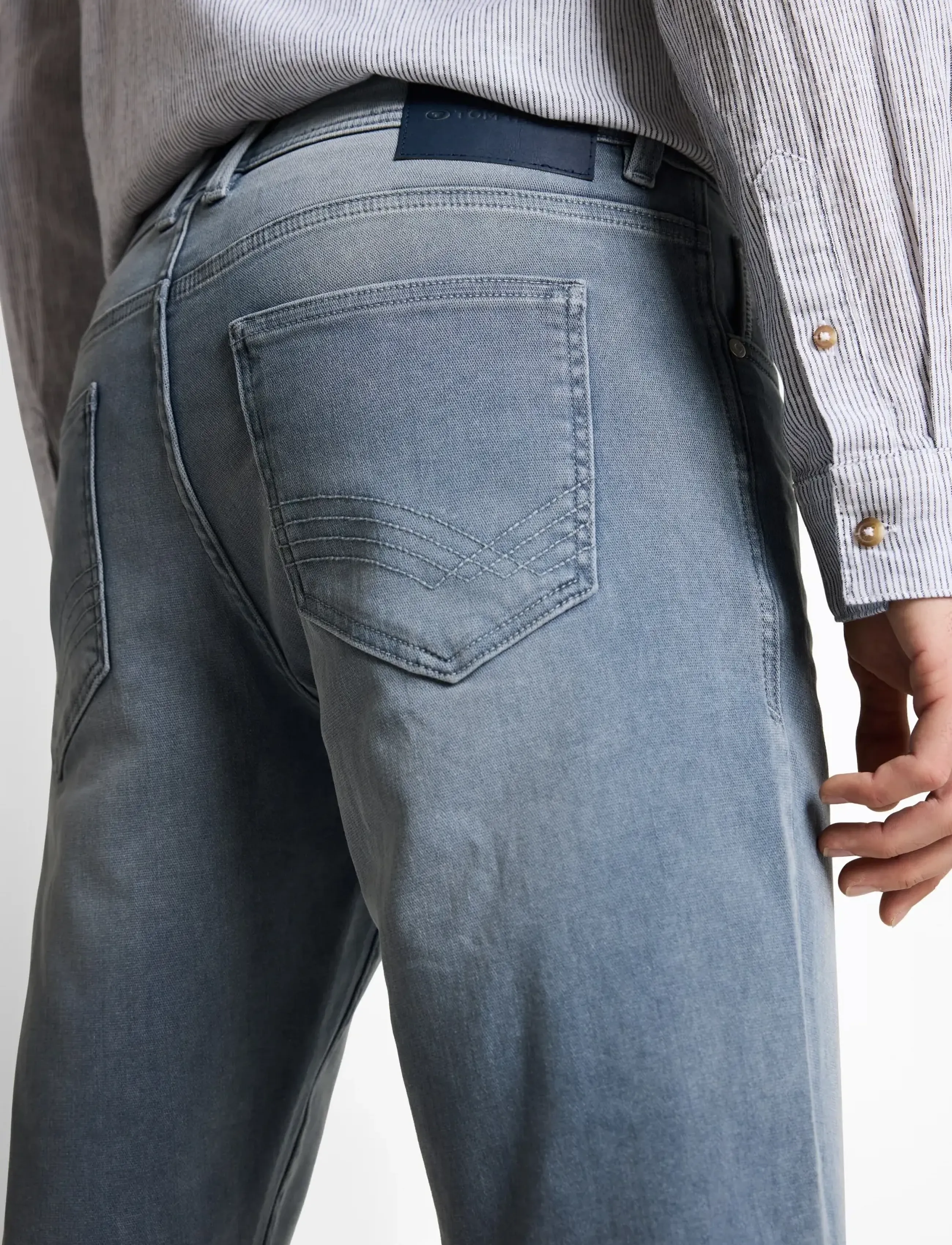 Tom Tailor - TTJOSH REGULAR SHORTS - laveste priser - mid stone blue grey denim - 4