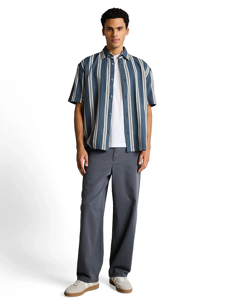 Tom Tailor - loose heavy structured striped shir - striped shirts - tide petrol big stripe - 0