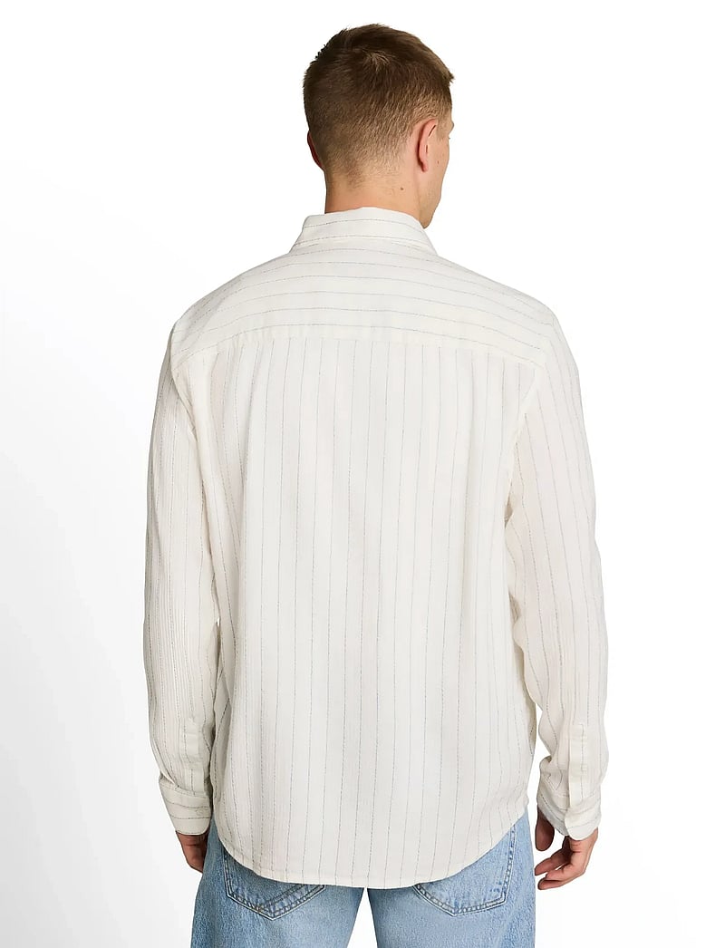 Tom Tailor - relaxed striped shirt - stribede skjorter - wool white stripe - 2