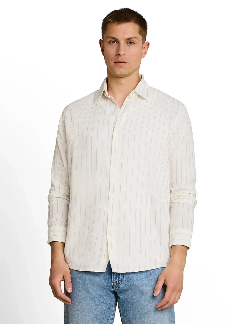 Tom Tailor - relaxed striped shirt - stribede skjorter - wool white stripe - 3