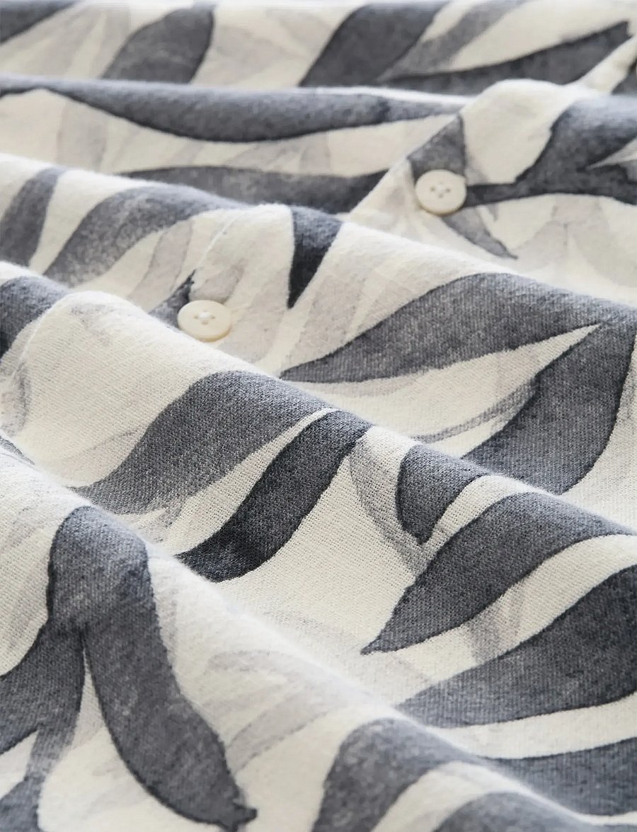 Tom Tailor - loose viscose cotton resort shirt - mønstrede skjorter - white black watery leaf print - 5