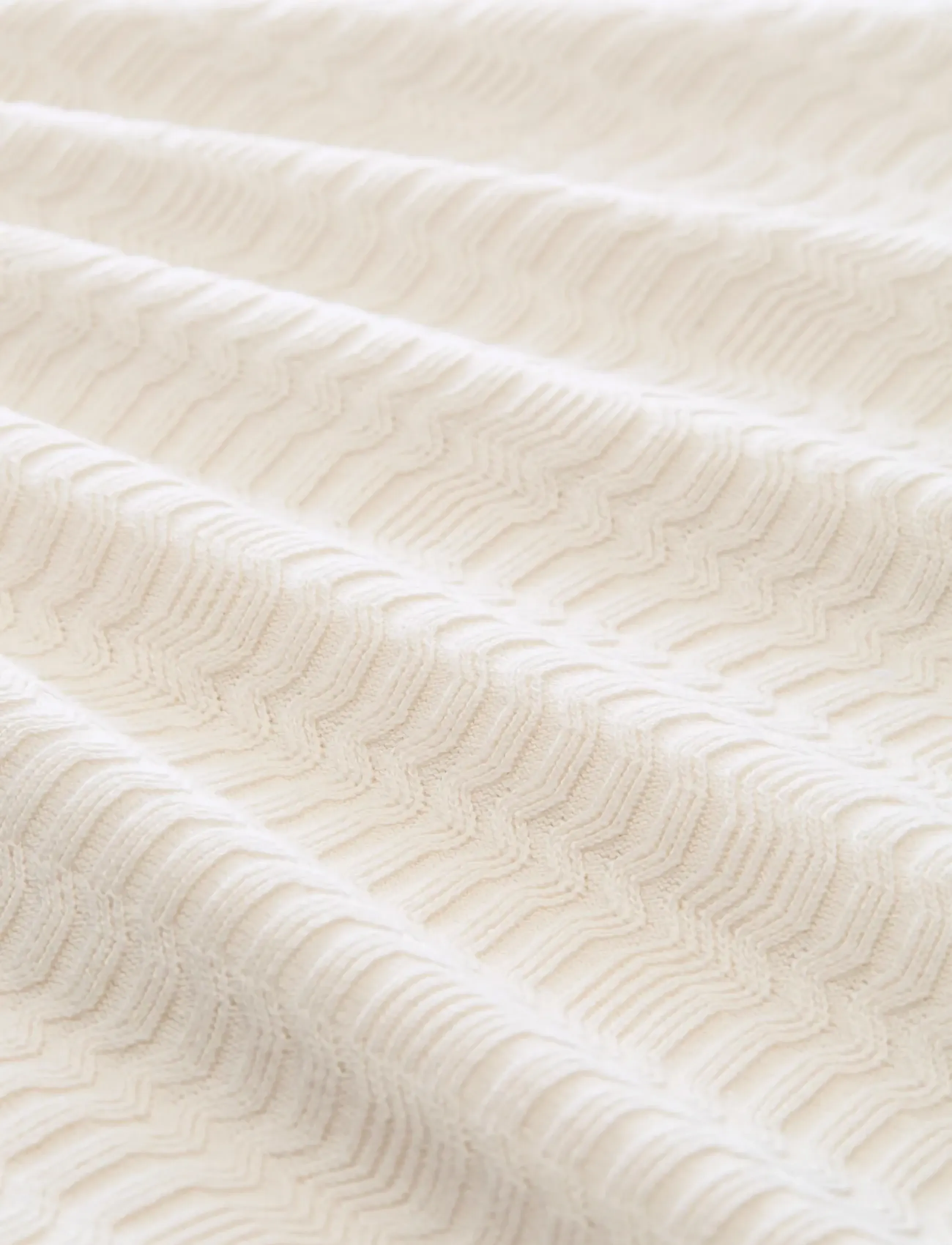 Tom Tailor - knit t-shirt with rib structure - kortärmade t-shirts - gardenia white - 5