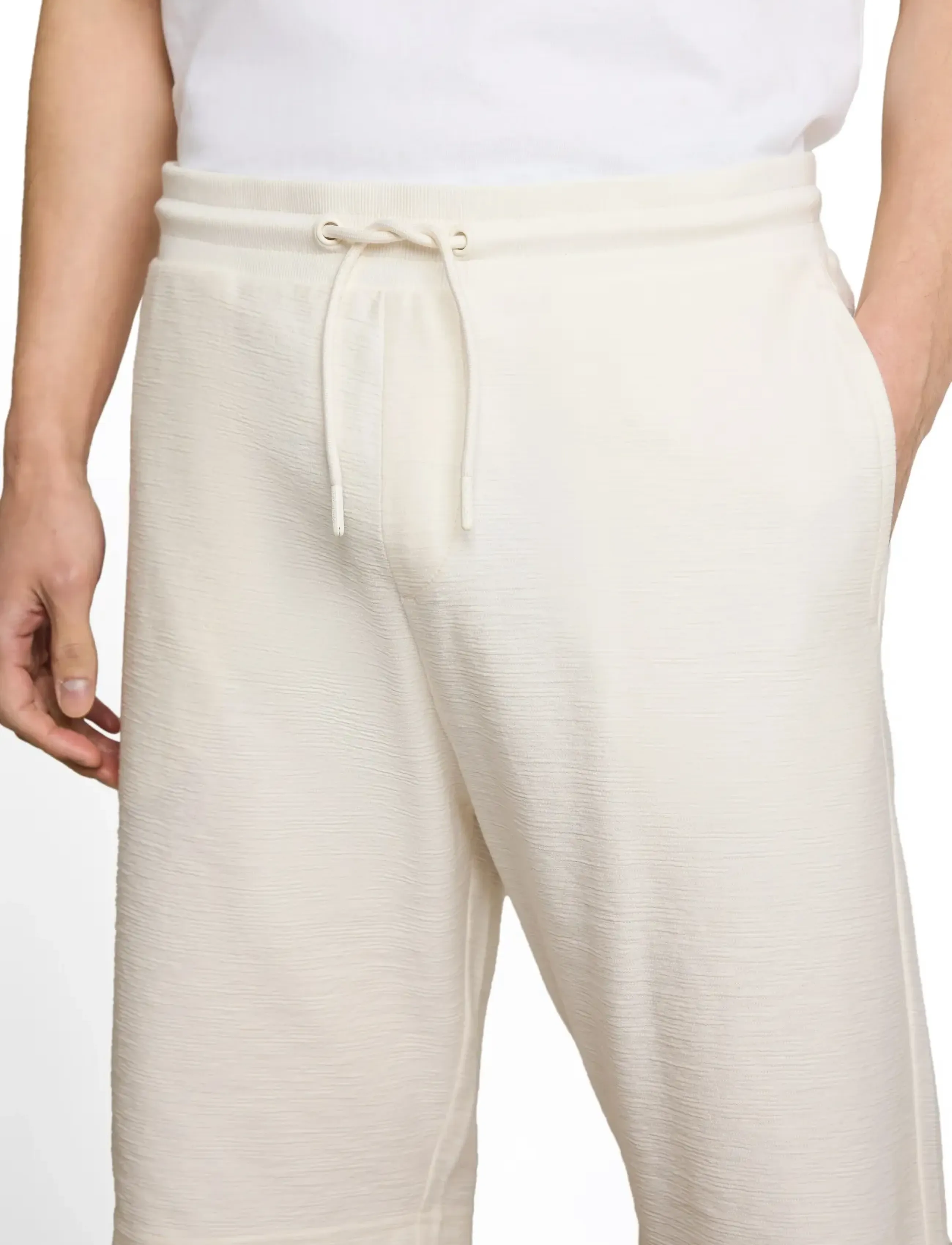 Tom Tailor - structured shorts - shorts en molleton - gardenia white - 4