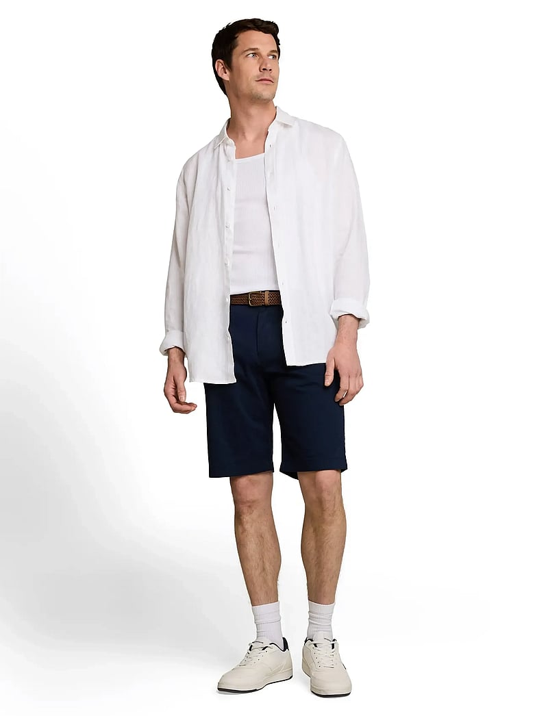 Tom Tailor - regular chino shorts - chinos shorts - sky captain blue - 0