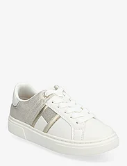 Tommy Hilfiger - FLAG LOW CUT LACE-UP SNEAKER - summer savings - off white/platinum - 0