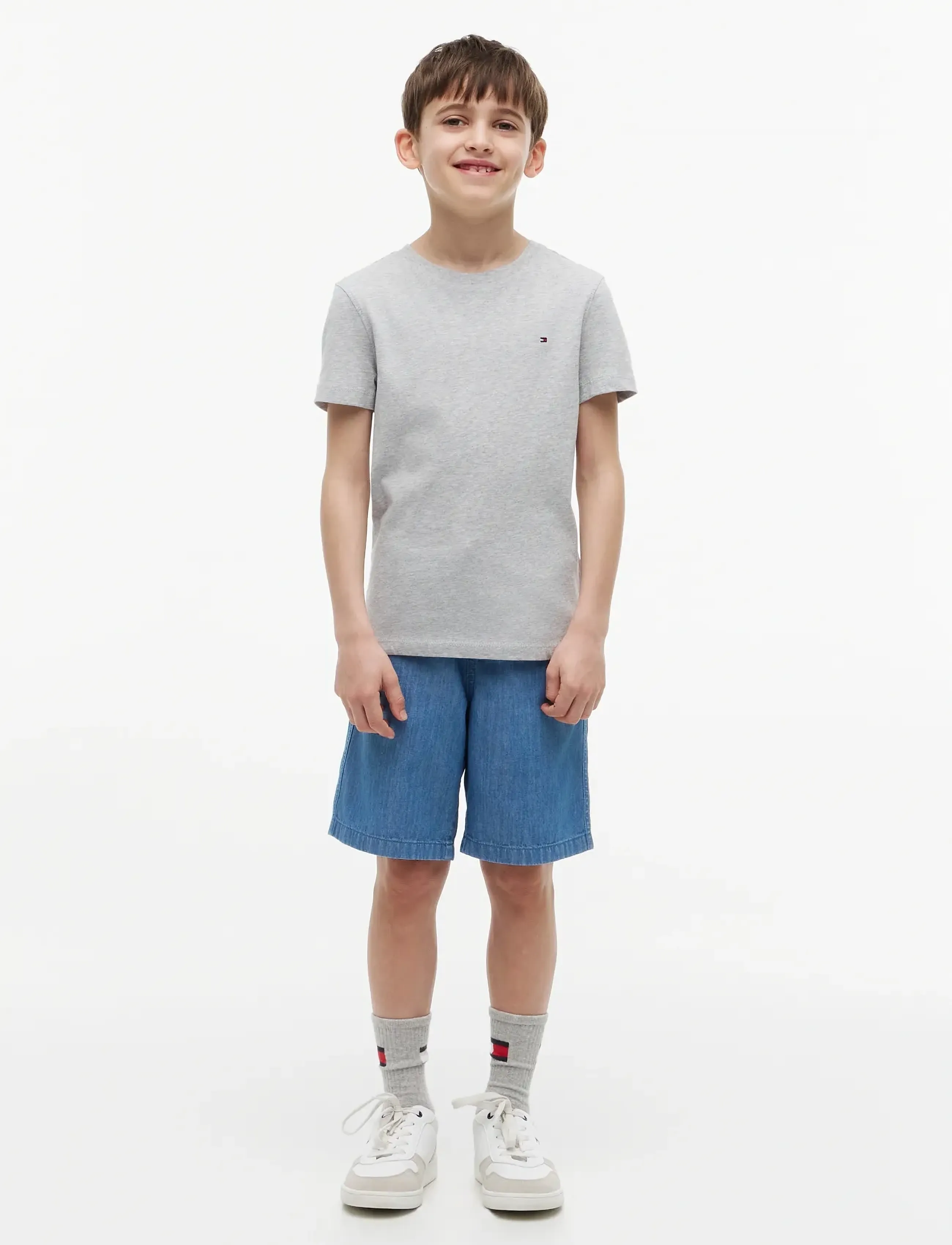 Tommy Hilfiger - BOYS BASIC CN KNIT S/S - kurzärmelige - grey heather - 5
