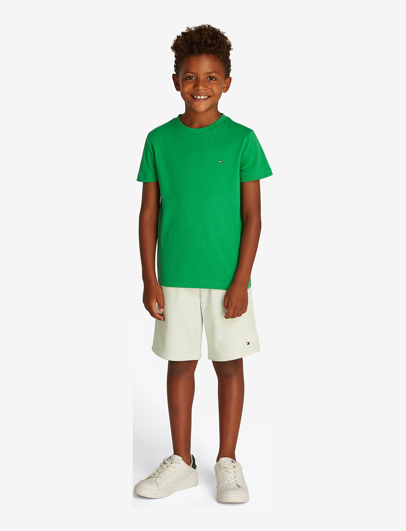 Tommy Hilfiger - ESSENTIAL COTTON REG FIT TEE SS - kortärmade t-shirts - radiant green - 0