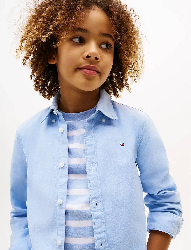 Tommy Hilfiger - BOYS STRETCH OXFORD SHIRT L/S - långärmade skjortor - calm blue - 5