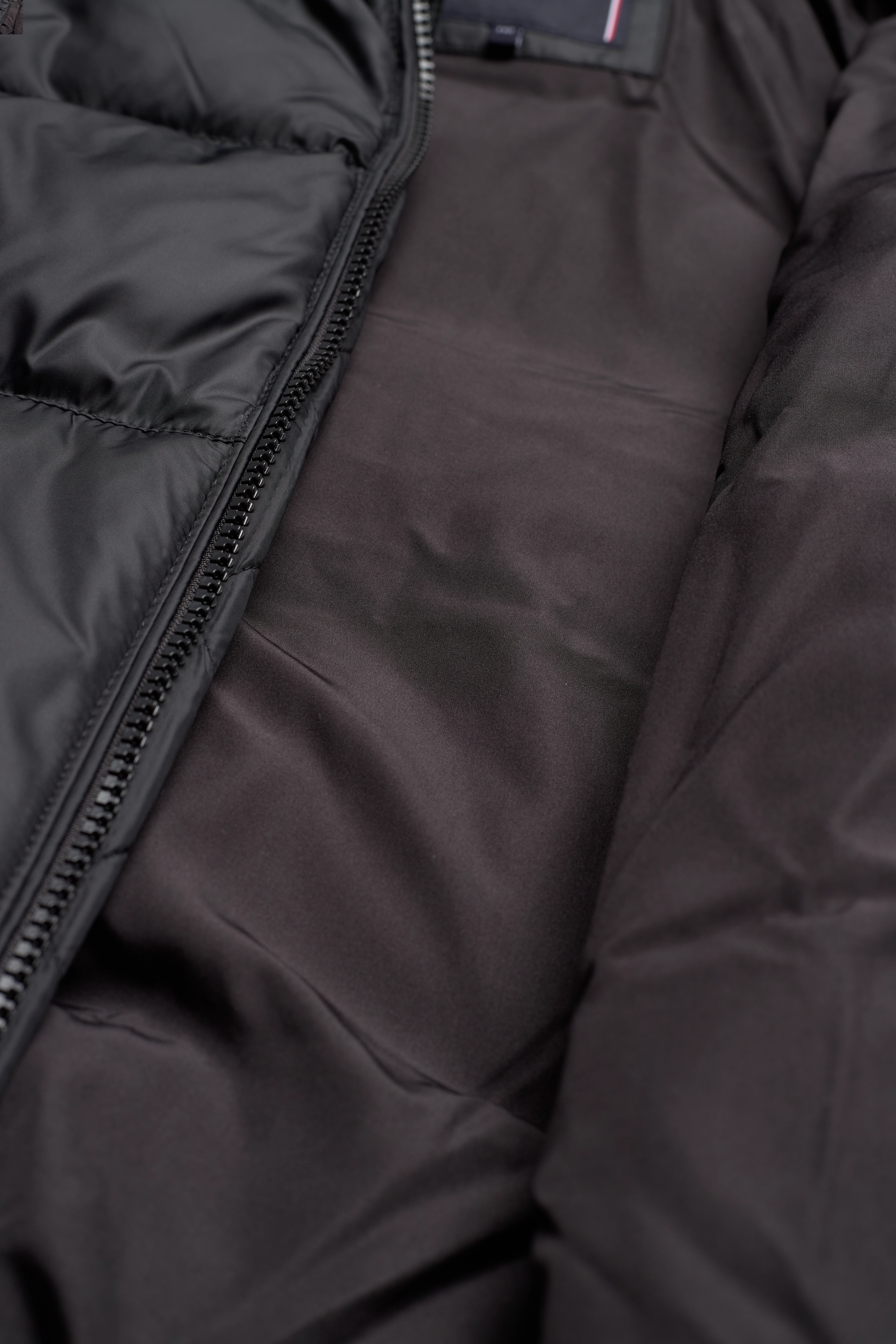 Tommy Hilfiger - ESSENTIAL DOWN JACKET - black - 4