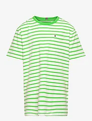Tommy Hilfiger - BRETON POCKET STRIPE TEE S/S - short-sleeved t-shirts - spring lime - 0