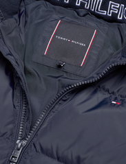 Tommy Hilfiger - ESSENTIAL DOWN JACKET - daunen- und steppjacken - desert sky - 4