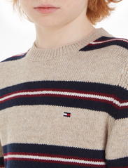 Tommy Hilfiger - STRIPED SWEATER - pullover - merino melange/global stripes - 4