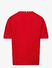 Tommy Hilfiger - ESSENTIAL TEE SS - kortærmede t-shirts - fierce red - 1