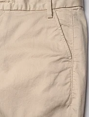Tommy Hilfiger - 1985 CHINO PANTS - sommarfynd - classic beige - 2